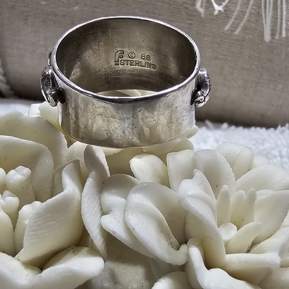 Carol Felley Sterling Silver and Pearl Seashell Ocean Ring Size 7 RARE Vintage - Picture 10 of 14